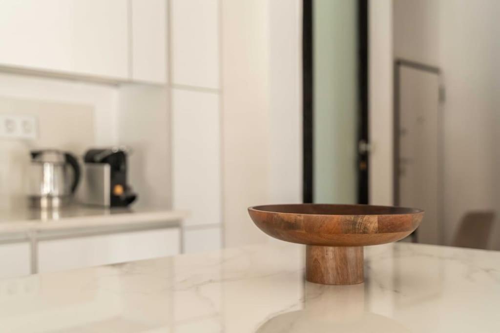 Bright & Airy 2Bd Apt Close To National Garden Athens Luaran gambar