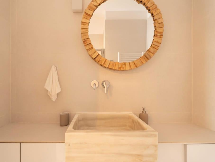 Bright & Airy 2Bd Apt Close To National Garden Athens Luaran gambar