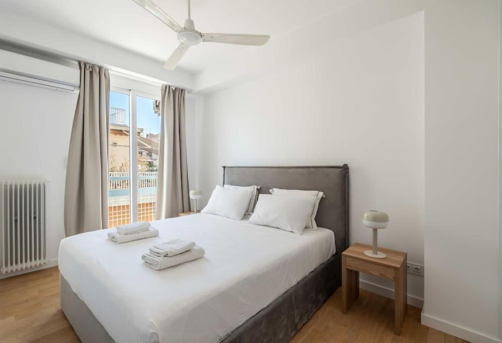 Bright & Airy 2Bd Apt Close To National Garden Athens Luaran gambar