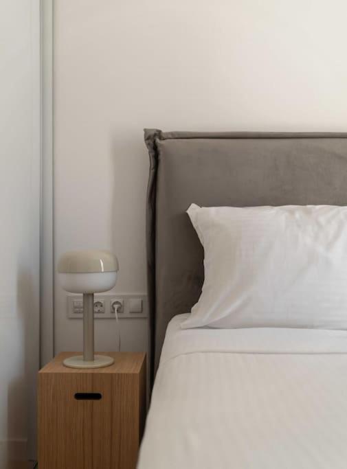 Bright & Airy 2Bd Apt Close To National Garden Athens Luaran gambar